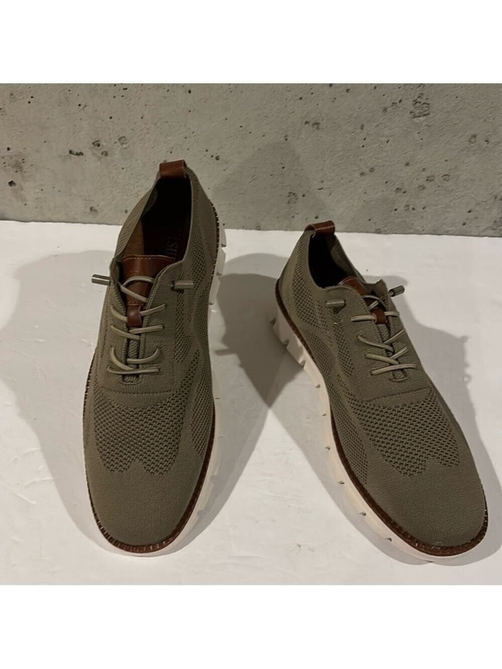 Leisure Casual Mesh Sports Oxford-Style Versatile Walking Shoe - Size 48 Euro
